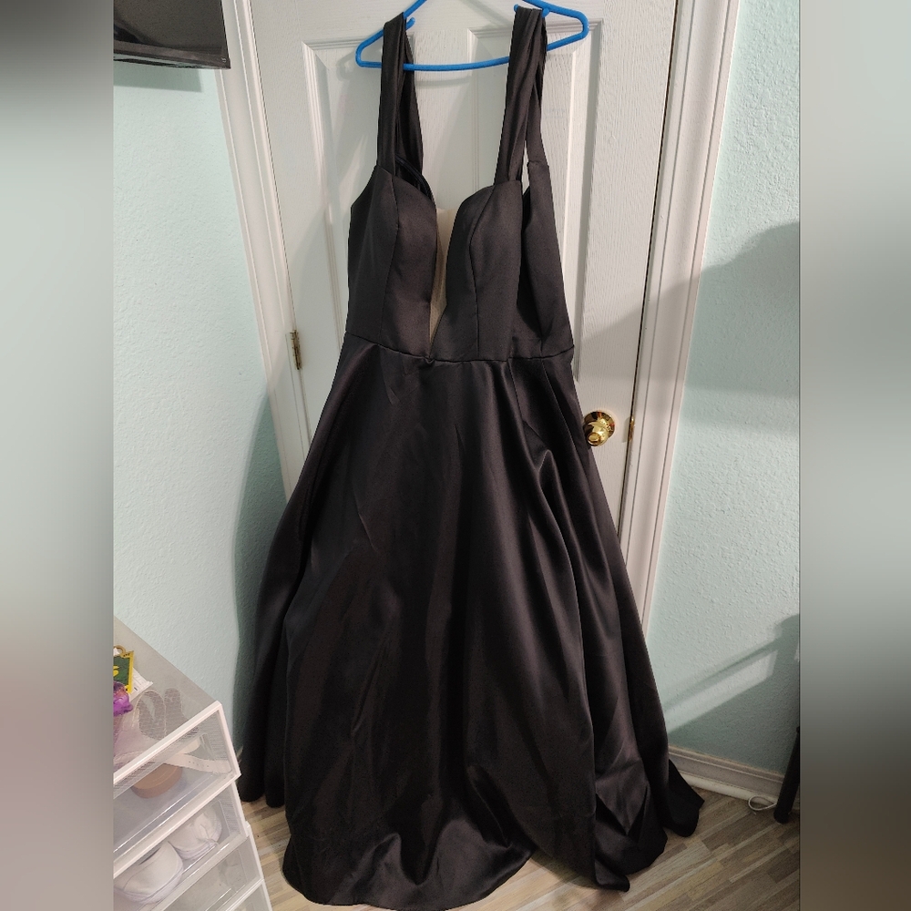 Prom Dress - Picture 10 of 13